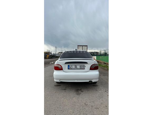 Sahibinden Hyundai Accent 1.3 GLS 1998 Model Sakarya
