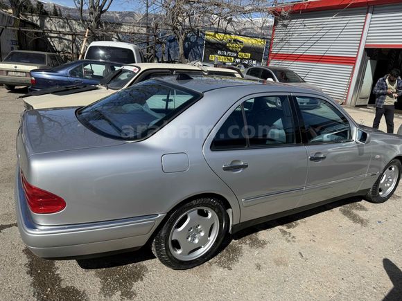 Sahibinden Mercedes - Benz E 200 Avantgarde 1998 Model 
