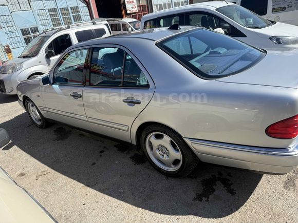 Sahibinden Mercedes - Benz E 200 Avantgarde 1998 Model 