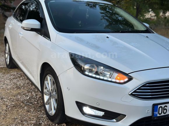 Ford Focus  2015 Model dolu paket