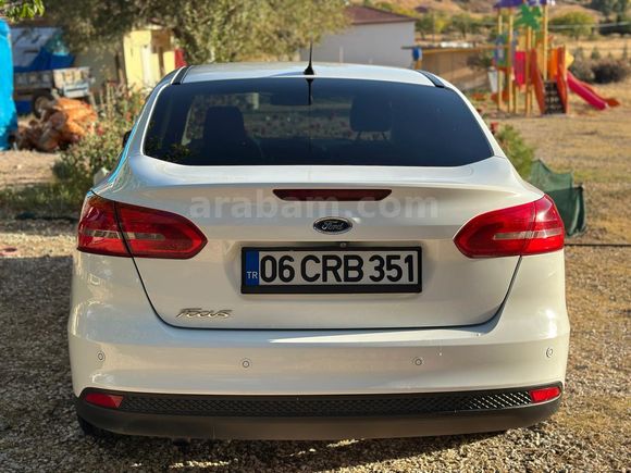 Ford Focus  2015 Model dolu paket