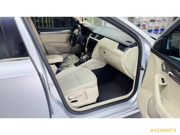 YUŞA AUTO - DEĞİŞENSİZ BAKIMLI OCTAVİA/2019