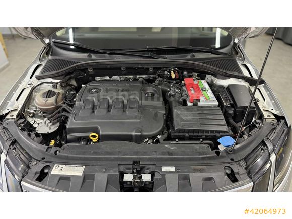 YUŞA AUTO - DEĞİŞENSİZ BAKIMLI OCTAVİA/2019