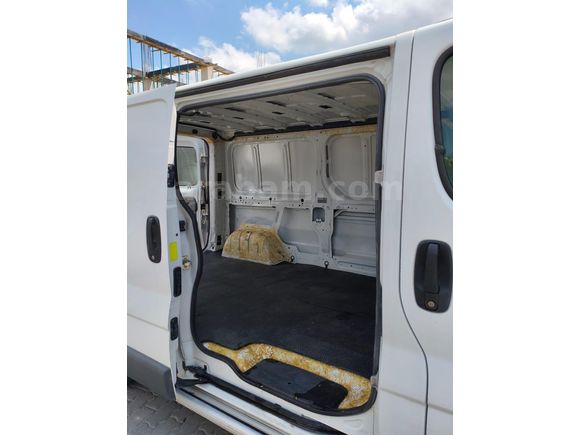 2004 Model Opel Vivaro 1.9 81 bin Km de