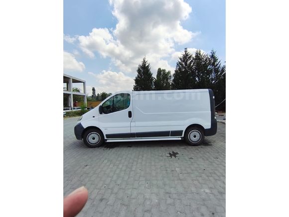 2004 Model Opel Vivaro 1.9 81 bin Km de