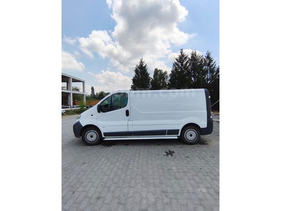 2004 Model Opel Vivaro 1.9 81 bin Km de