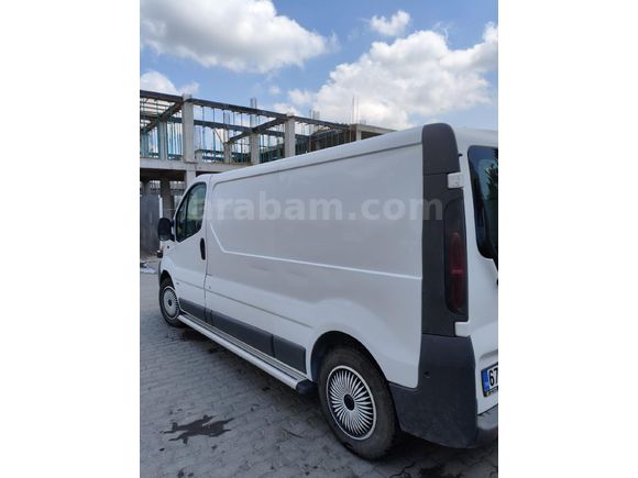 2004 Model Opel Vivaro 1.9 81 bin Km de