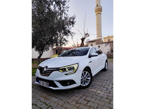 Sahibinden Renault Megane 1.5 Blue DCI Touch 2019 Model
