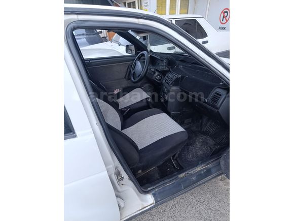 LADA VEGA 1.5 BAKIMLI TAKAS OLUR