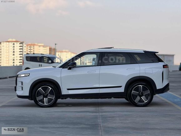 2024 JAECOO HATASIZ BOYASIZ EVOLVE AWD CAM TAVAN FULL OPSİYON
