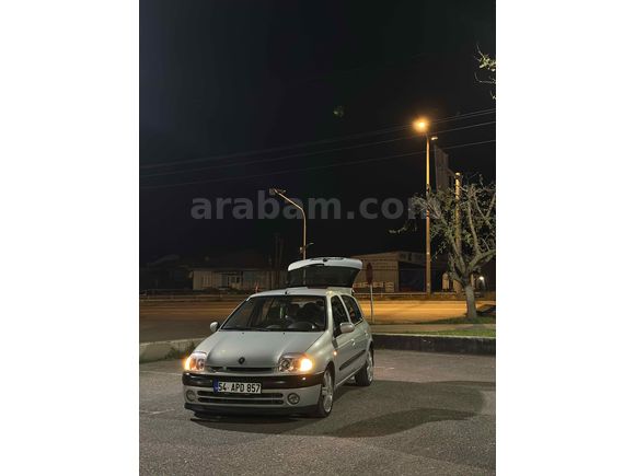 Sahibinden Renault Clio 1.6 RXT 2000 Model  265.000 km Gri