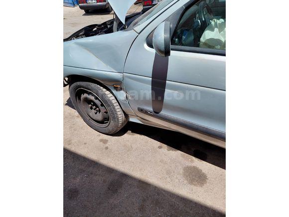 ACİL SATLIK  Renault Megane 1.6 RTE 2000 Model