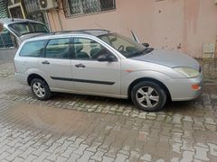 Sahibinden otomatik  Ford Focus 1.6 Ghia benzinli 2001 Model İzmir