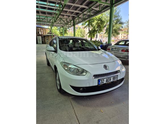 Sahibinden Renault Fluence 1.6 Extreme 2011 Model