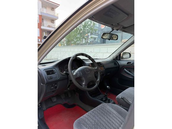 Galeriden Honda Civic 1.6 i ES 2000 Model Antalya