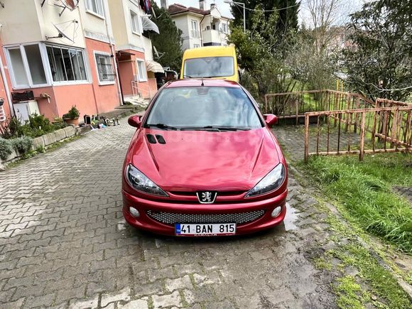 Sahibinden Peugeot 206 1.6 XT 2000 Model Sakarya