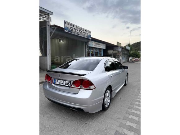 Sahibinden Honda Civic 1.6i VTEC Elegance 2007 Model 