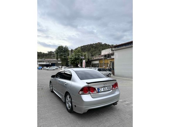 Sahibinden Honda Civic 1.6i VTEC Elegance 2007 Model 