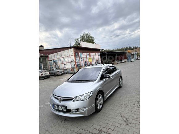 Sahibinden Honda Civic 1.6i VTEC Elegance 2007 Model 