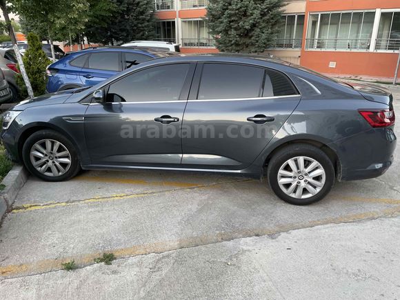 Sahibinden servis bakımlı değişensiz boyasız 