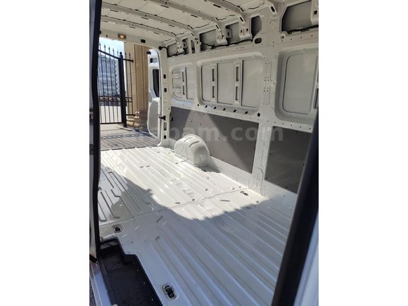 Sahibinden Volkswagen Crafter 2.0 TDI Panelvan Comfortline 2023 Model