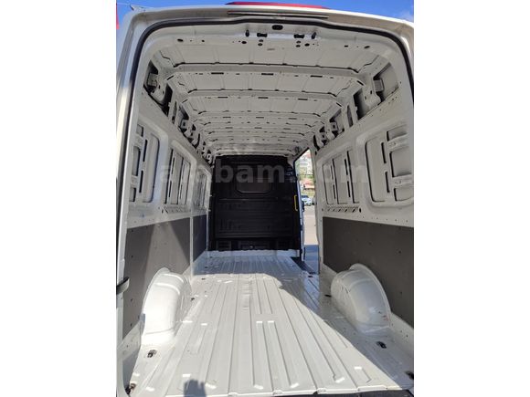 Sahibinden Volkswagen Crafter 2.0 TDI Panelvan Comfortline 2023 Model