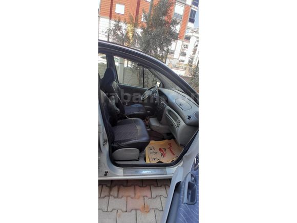 SAHİBİNDEN SATILIK 2003 MODEL 1.9 DYNAMİQE PAKET SCANİC