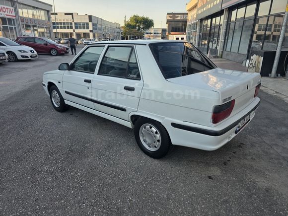BİRER OTOMOTİV'DEN 1998 MODEL 1.4 RN BROADWAY