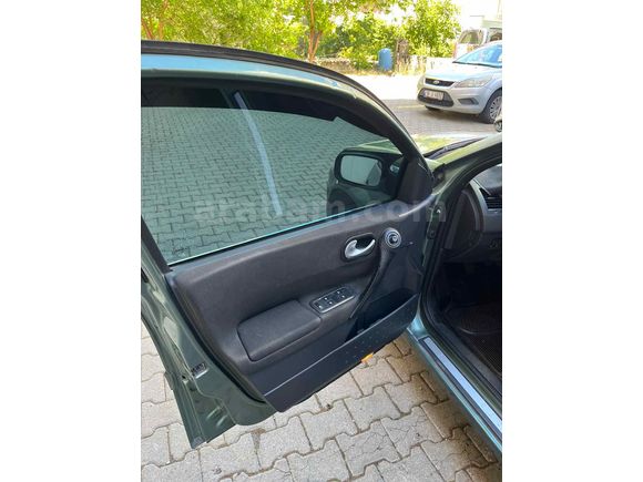 Sahibinden Renault Megane 1.6 Dynamique 2004 Model 