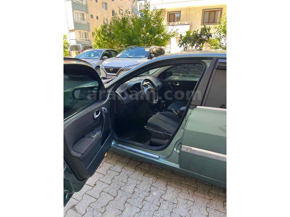 Sahibinden Renault Megane 1.6 Dynamique 2004 Model 