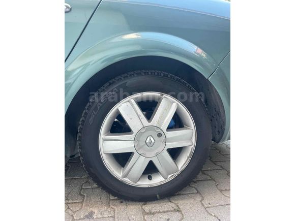 Sahibinden Renault Megane 1.6 Dynamique 2004 Model 