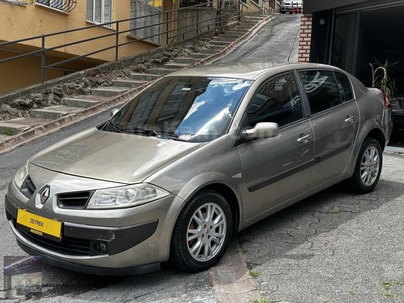 2008 MODEL OLUP 255 BİN KM AİLE ARACI