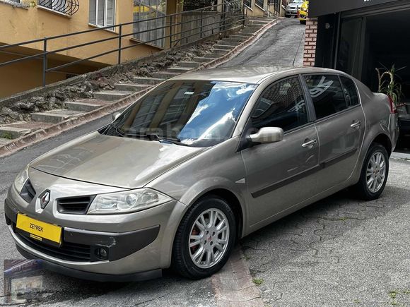 2008 MODEL OLUP 255 BİN KM AİLE ARACI