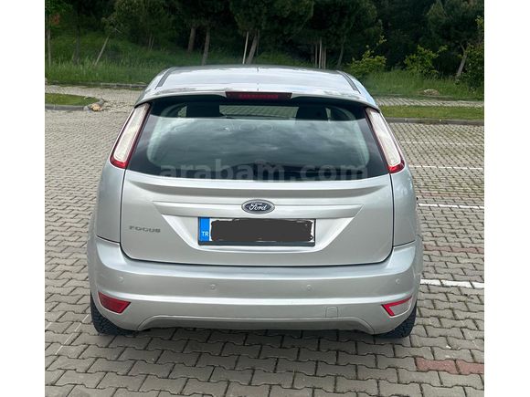 Sahibinden Ford Focus 1.6 Titanium 2011 Model  128.500 km Gri (Gümüş)