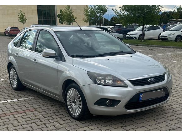 Sahibinden Ford Focus 1.6 Titanium 2011 Model  128.500 km Gri (Gümüş)