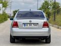 2000 BORA 1.6 BASİC DEĞİŞENSİZ 258'xxx KM BAKIMLI