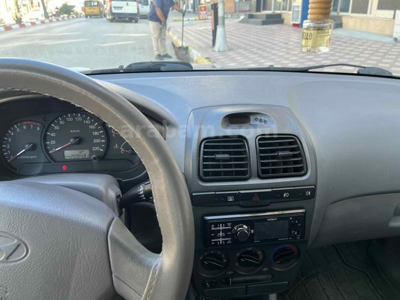 Sahibinden Hyundai Accent 1.3 Admire 2006 Model 