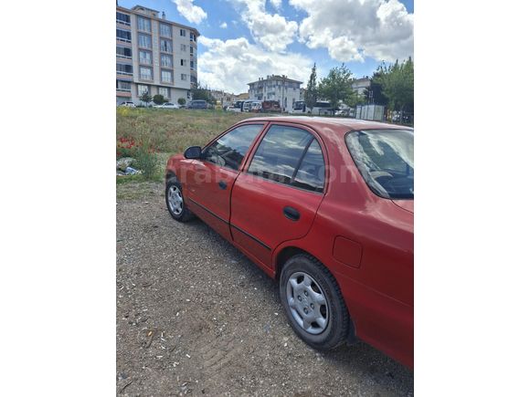 Sahibinden Hyundai Accent 1.5 1.5i GLS 2000 Model