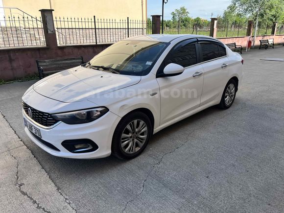 Sahibinden Fiat Egea 1.4 Fire Easy Plus 2018 Model  208000 km Beyaz