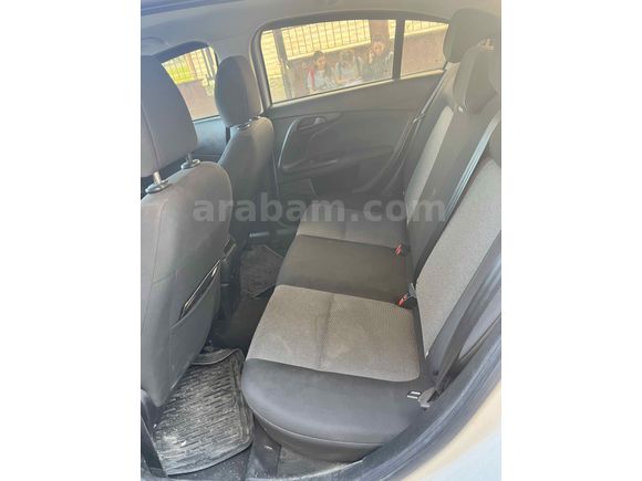 Sahibinden Fiat Egea 1.4 Fire Easy Plus 2018 Model  208000 km Beyaz