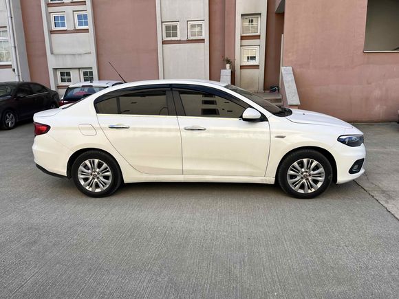 Sahibinden Fiat Egea 1.4 Fire Easy Plus 2018 Model  208000 km Beyaz