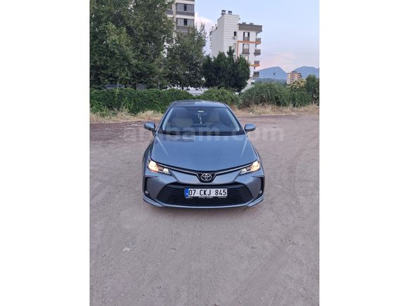 Sahibinden Toyota Corolla 1.5 Dream 2022 Model