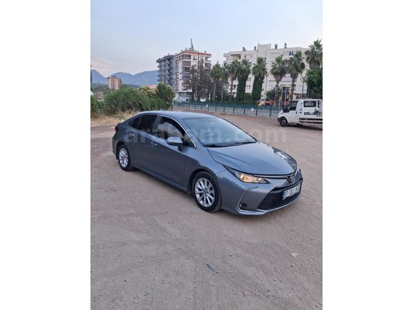 Sahibinden Toyota Corolla 1.5 Dream 2022 Model