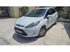 Sahibinden Ford Fiesta otomatik 1.4 Trend 2012 Model