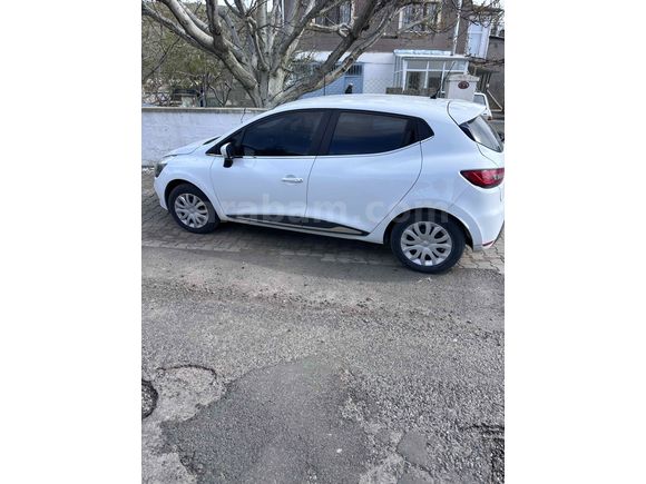 Sahibinden Renault Clio 0.9 TCe Joy 2020 Model 