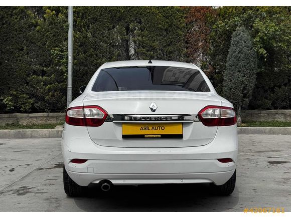 ASİL'DEN 1 PARÇA LOKAL, SIFIR LASTİKLİ AİLE ARACI FLUENCE TOUCH