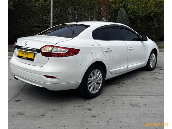 ASİL'DEN 1 PARÇA LOKAL, SIFIR LASTİKLİ AİLE ARACI FLUENCE TOUCH