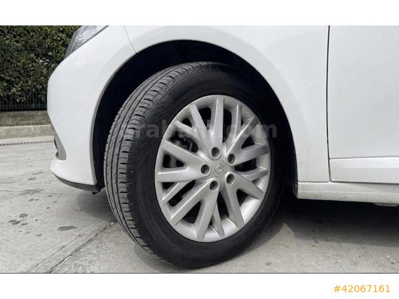 ASİL'DEN 1 PARÇA LOKAL, SIFIR LASTİKLİ AİLE ARACI FLUENCE TOUCH