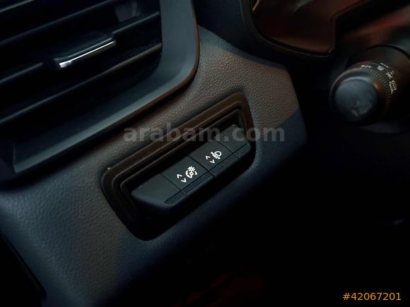 ASİL BRN AUTO'DAN ŞEFFAF SATIŞ | 64 BİN KM | TESLA EKRAN|BAKIMLI