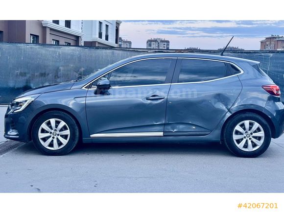 ASİL BRN AUTO'DAN ŞEFFAF SATIŞ | 64 BİN KM | TESLA EKRAN|BAKIMLI